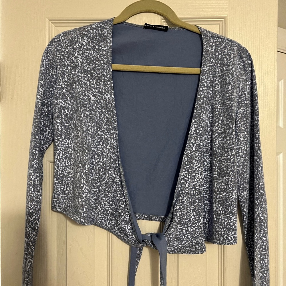 Long sleeve brandy melville cross front tie shirt.